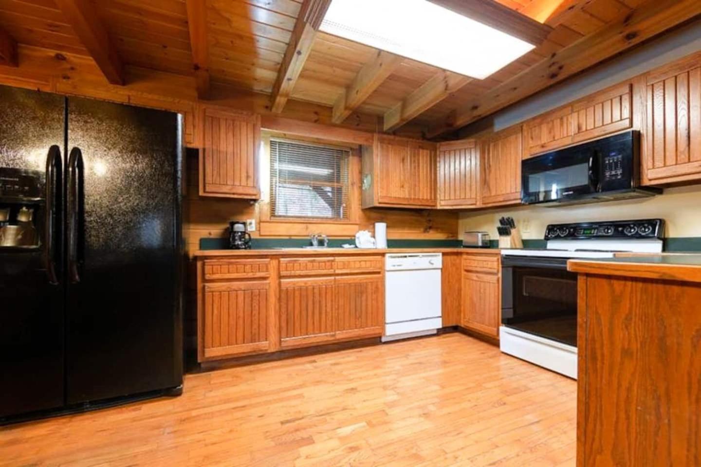 Pigeonforge Cabin Game Roomdog Friendlyhot Tub Pigeon Forge Esterno foto
