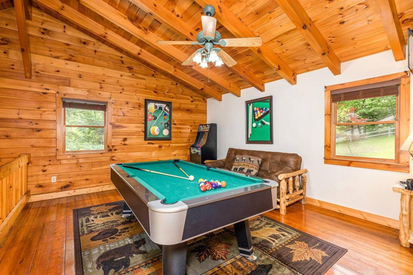 Pigeonforge Cabin Game Roomdog Friendlyhot Tub Pigeon Forge Esterno foto