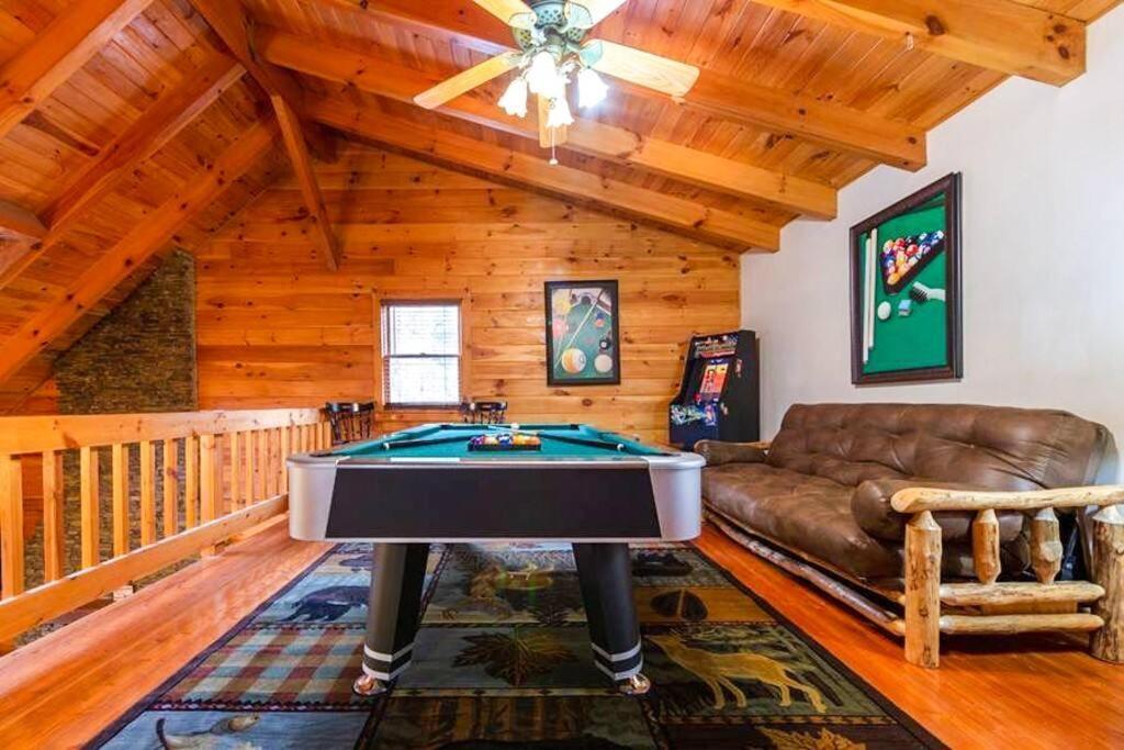 Pigeonforge Cabin Game Roomdog Friendlyhot Tub Pigeon Forge Esterno foto